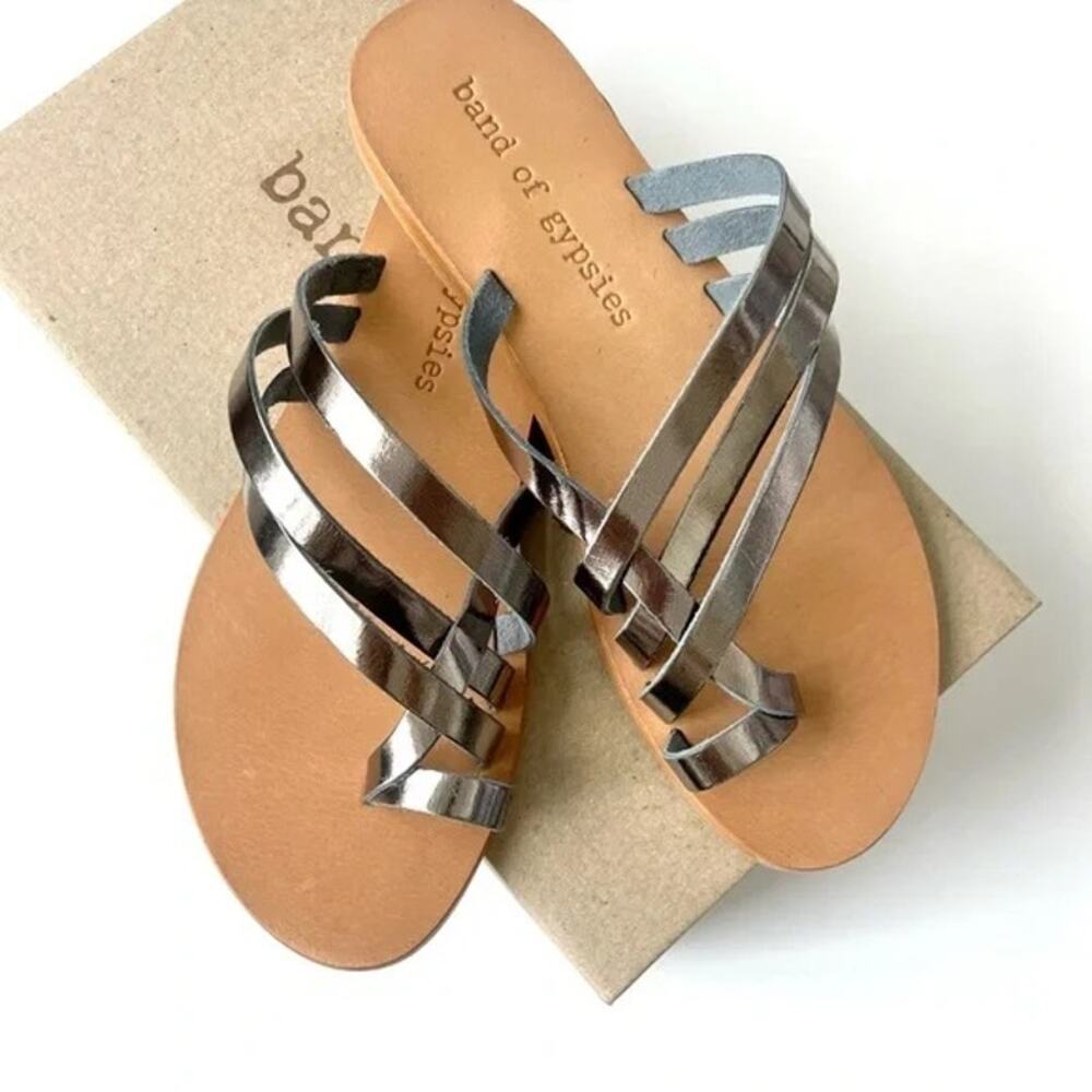 Band of Gypsies Rose Pewter Leather Sandals Pink Size 6 NWT